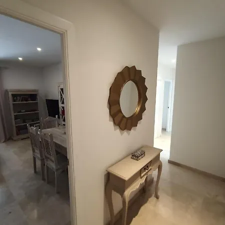 Apartment Atico Larga 112 *